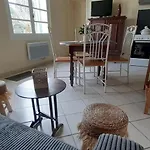 Le Du Chateau