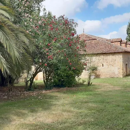 בית נופש Le Du Chateau
